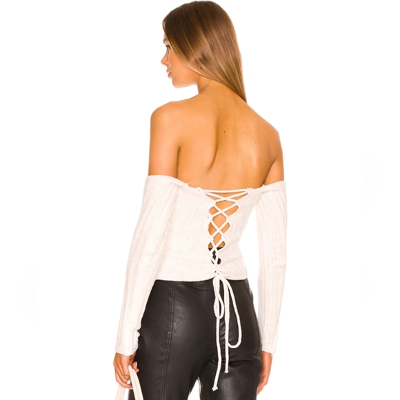 NWT Revolve Superdown Sherrie Lace Up Back Sweater in Ivory Sz S - Picture 3 of 12